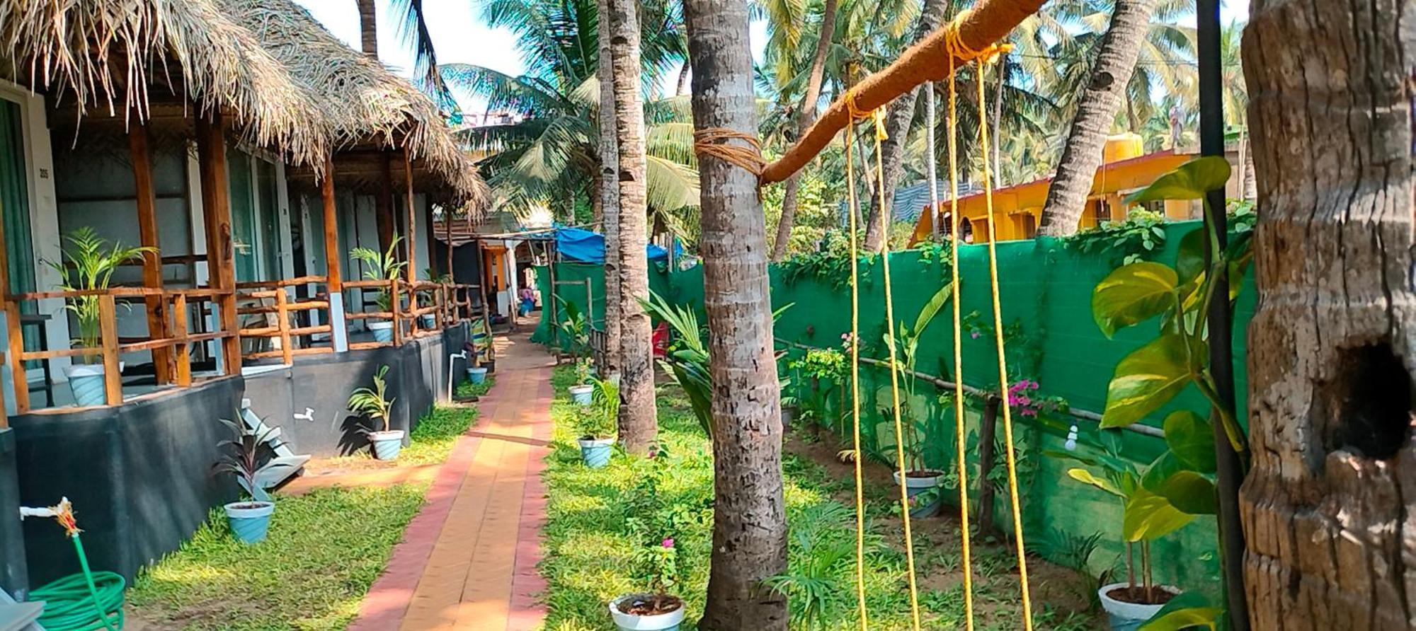 Agonda Beach Chalets Exterior photo
